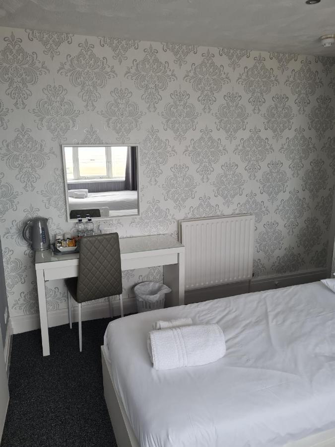 Twin Room Sea View