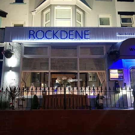 Rock Dene Hotel-3